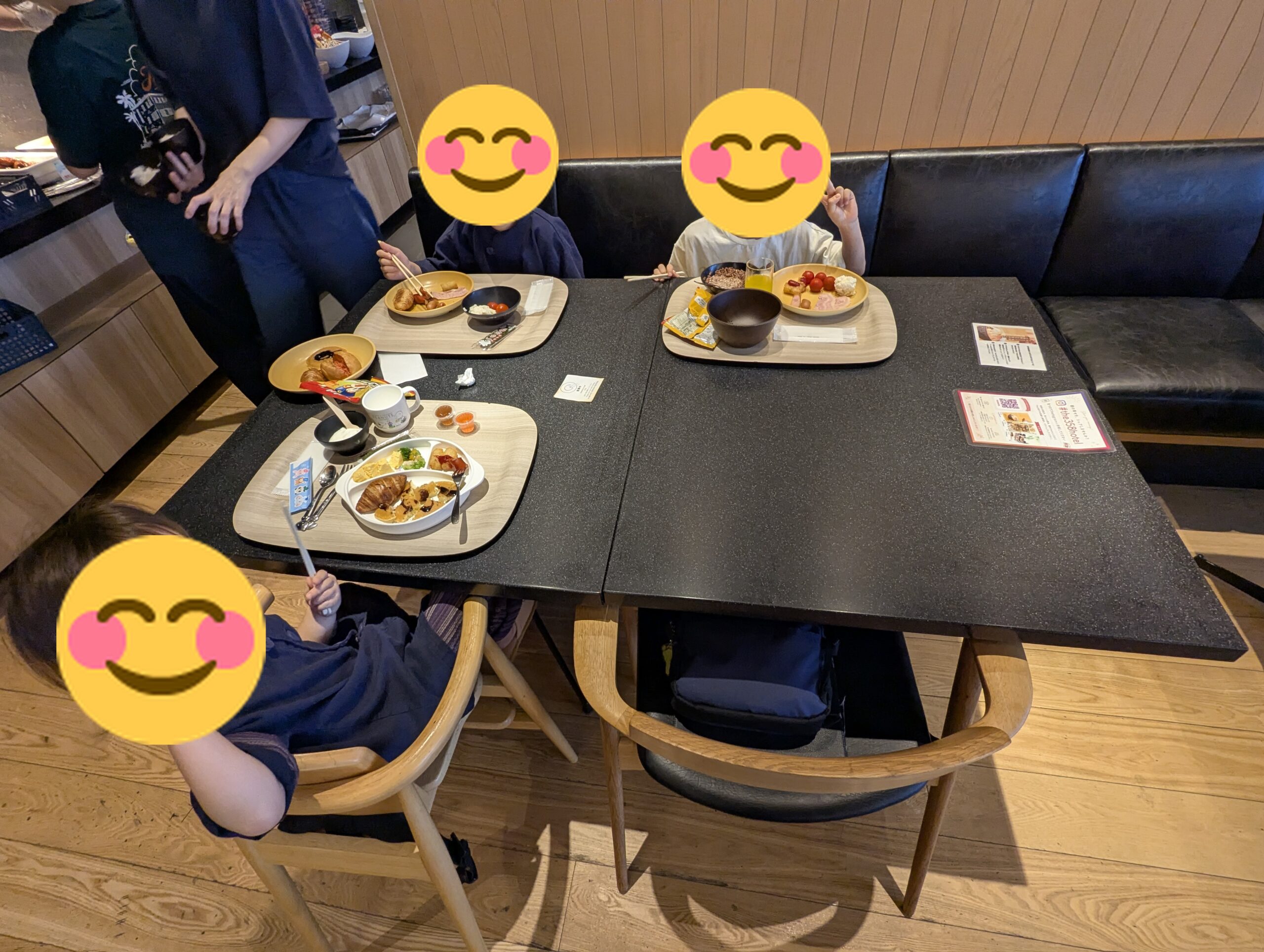 The358 SORAの夕食バイキングの様子